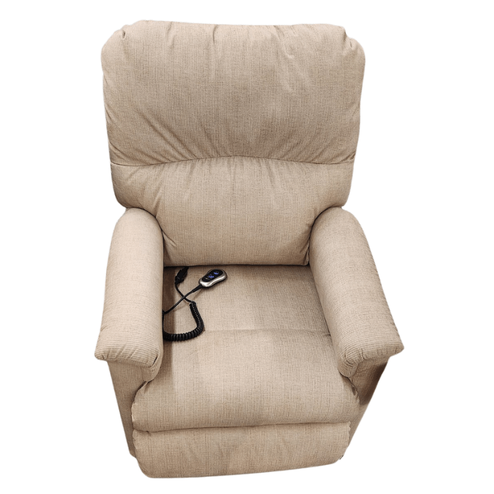 ほぼ未使用 LazyDoge TU60 Margaret Recliner by La-Z-Boy — RK Furniture Gallery, Prince George